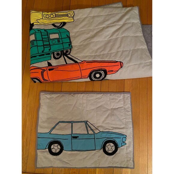 SALE!!!! The Land of the Nod Traffic Jam Quilt 66x86 Queen - Picture 3 of 5